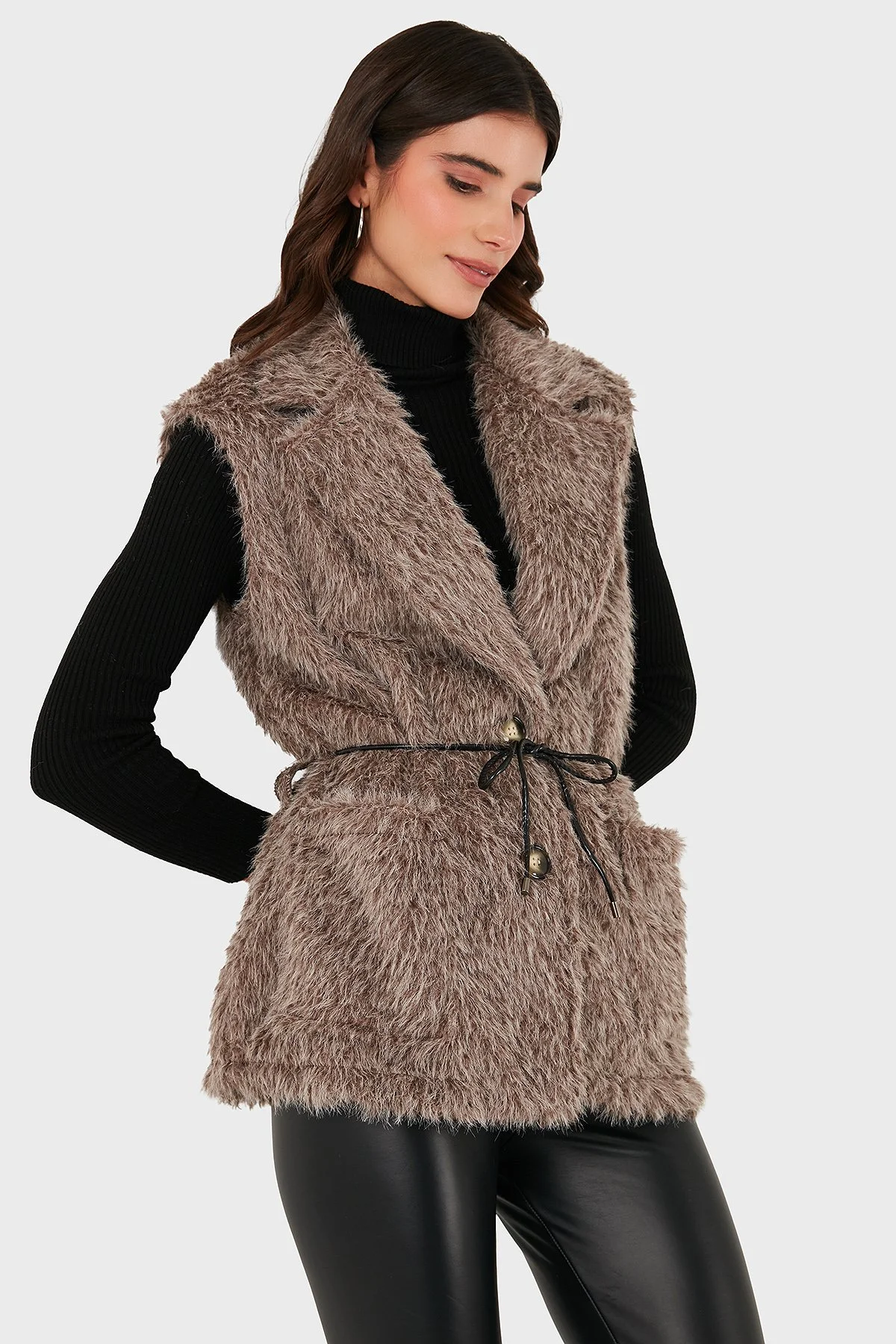Via Dante Regular Fit Kruvaze Yaka Bağlama Detaylı Kürk Bayan Yelek 68821807 VİZON - 4
