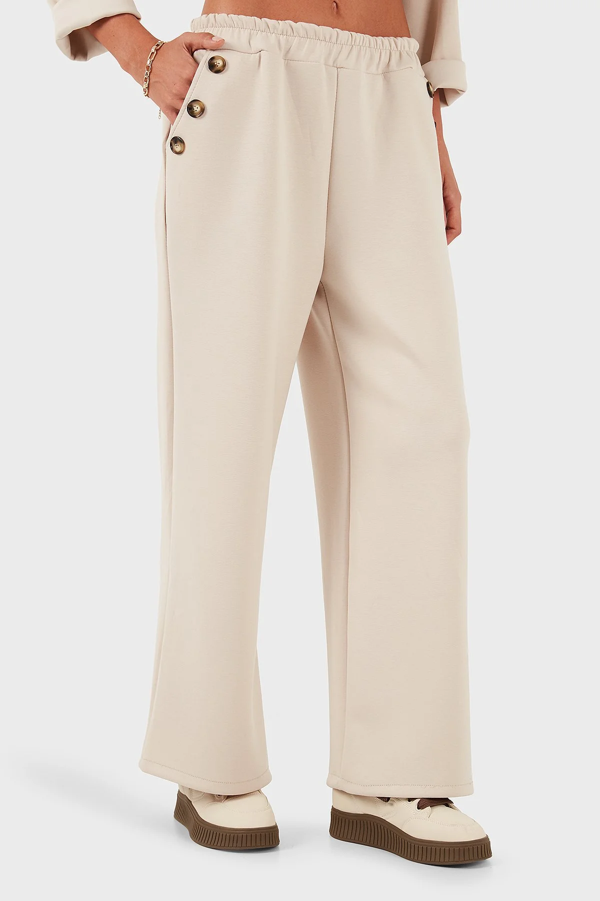 Via Dante Regular Fit Lastikli Bel Geniş Paça Düğme Detaylı Bayan Pantolon 6888573 BEJ - 5