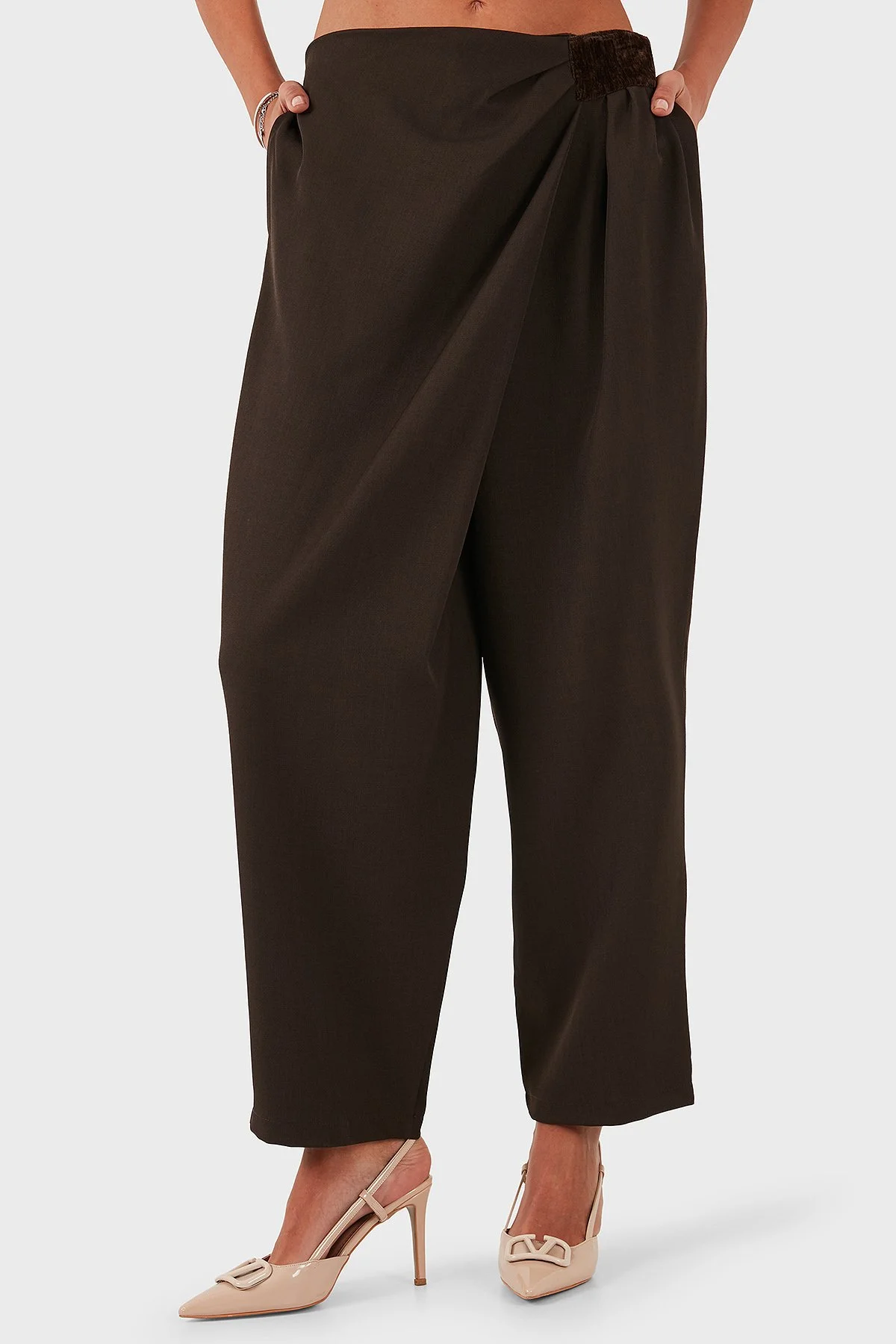 Via Dante Regular Fit Normal Bel Geniş Paça Kadın Pantolon 2687557721 Kahve - 1