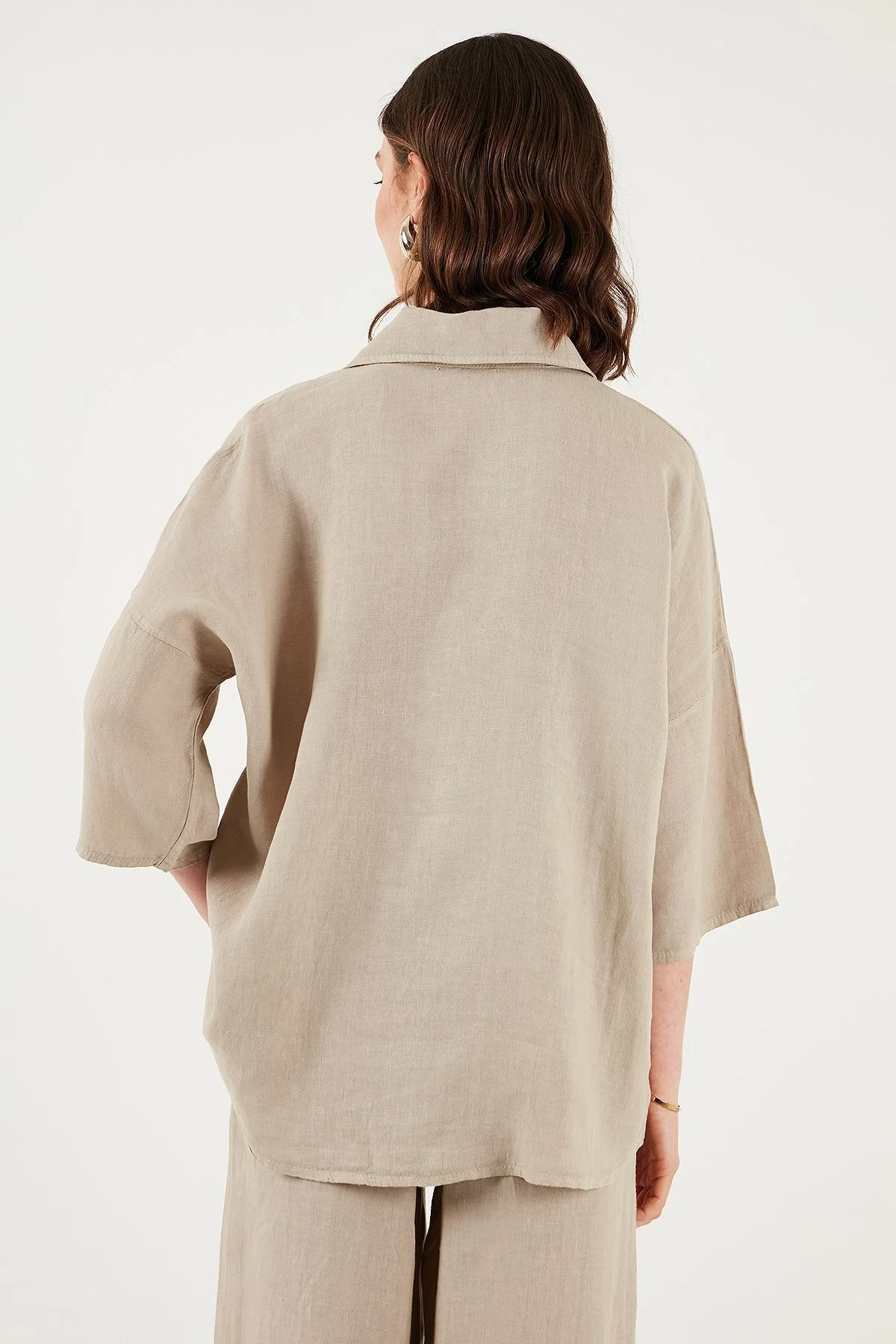 Via Dante Regular Fit Truvakar Kol Düğme Detaylı Keten Bayan Gömlek 6617687 TAŞ - 3