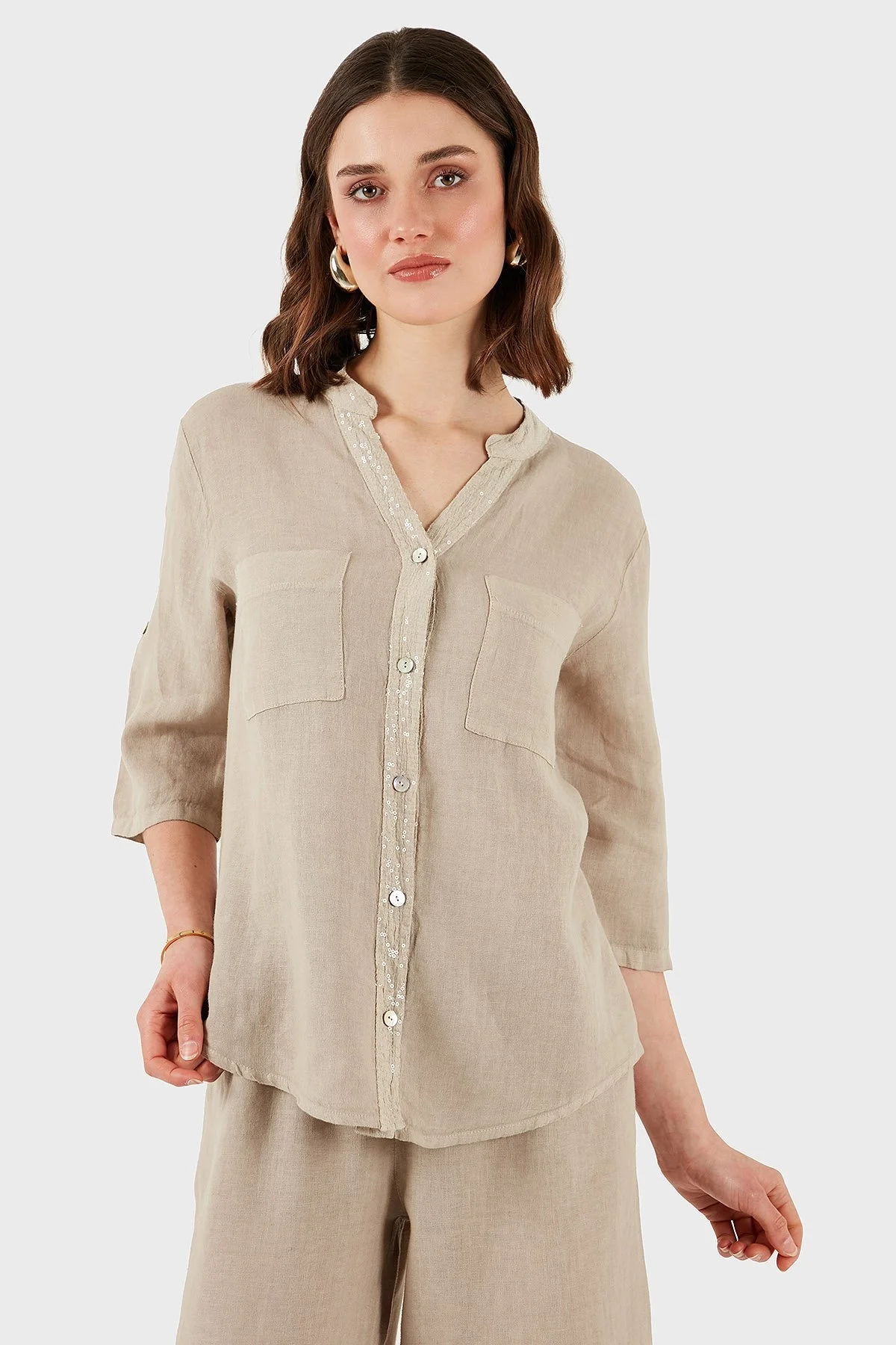 Via Dante Regular Fit V Yaka Arkası Dantel Detaylı Keten Bayan Gömlek 6665687 TAŞ - 5