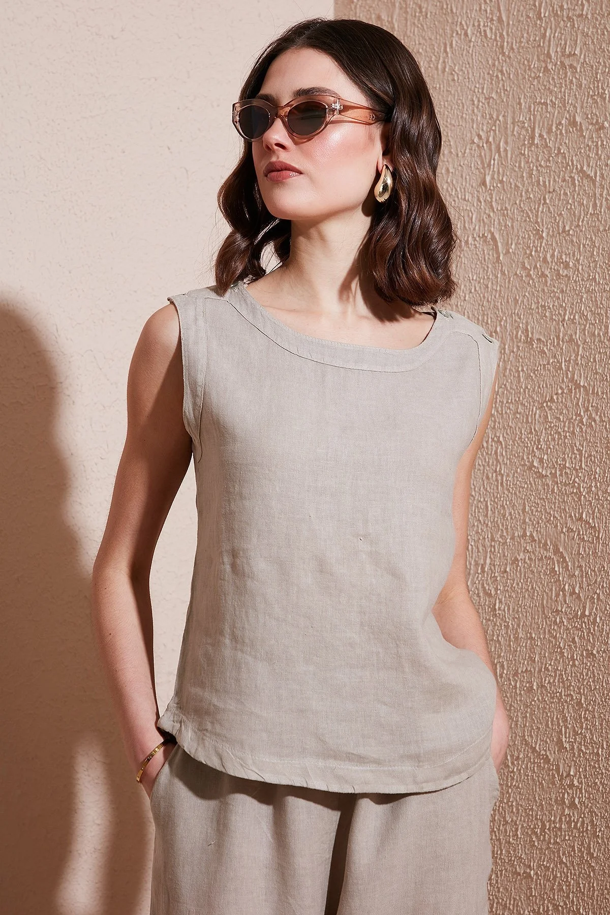 Via Dante Regular Fit Yuvarlak Yaka Oval Kesim Keten Bayan Top 6251687 TAŞ - 2