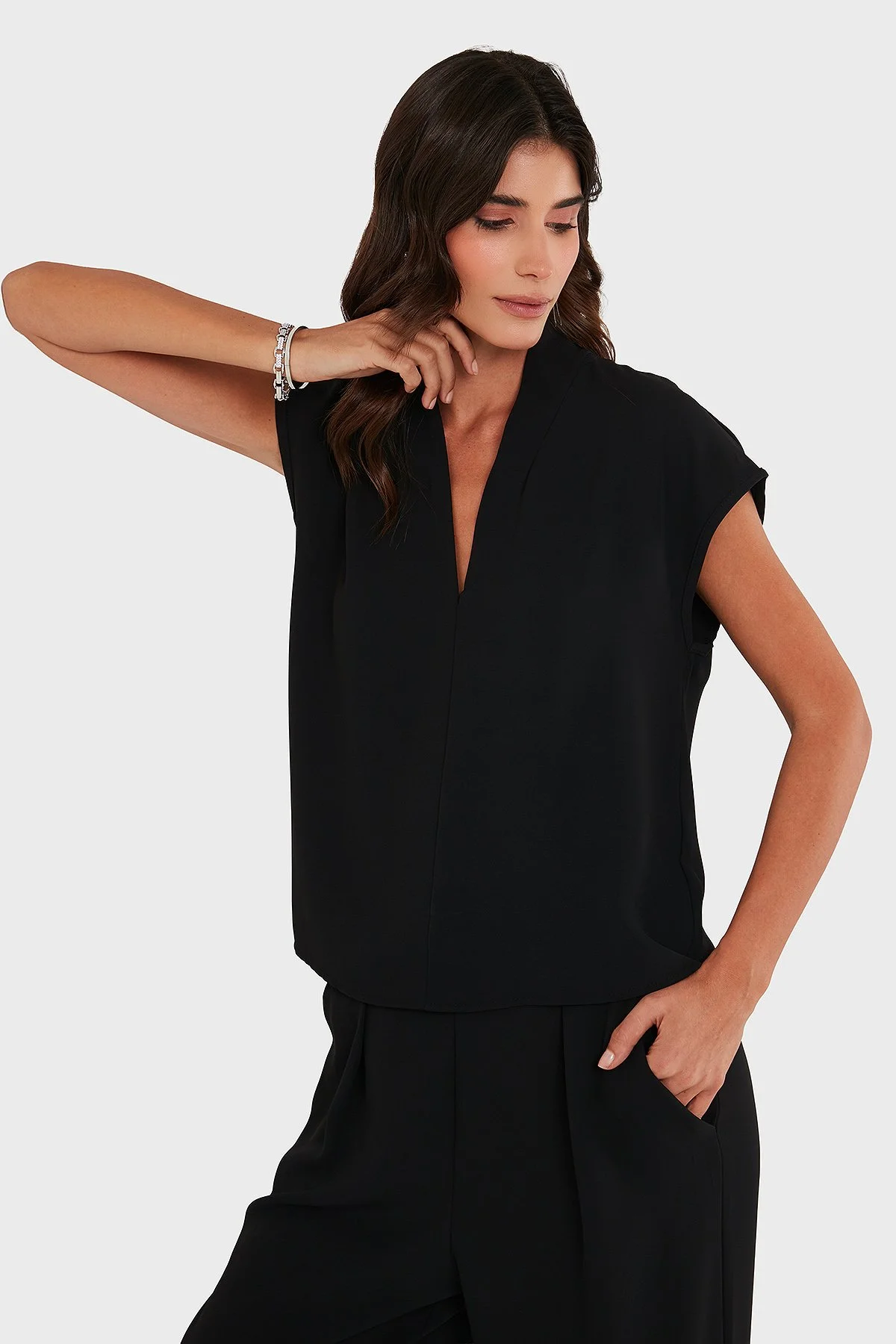 Via Dante Relaxed Fit V Yaka Kısa Kollu Bayan Bluz 268755088 SİYAH - 6