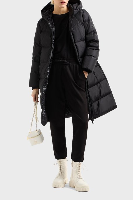 Armani Exchage Logolu Taşlı % 100 Pamuk Relaxed Fit Bisiklet Yaka Bayan T Shirt XW000830 AF10356 UC001 SİYAH - Armani Exchange (1)