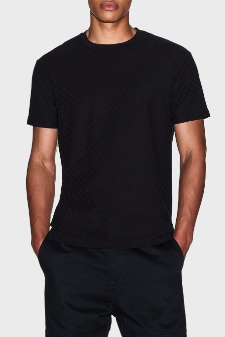 Armani Exchange Jakarlı Tamamı Logolu Pamuklu Regular Fit Bisiklet Yaka Erkek T Shirt XM001431 AF10337 FC022 SİYAH - Armani Exchange