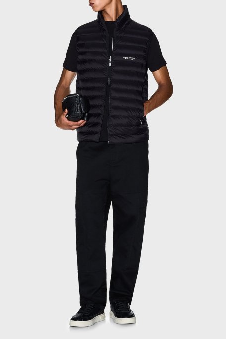 Armani Exchange Kapitoneli Kuş Tüyü Dolgulu Regular Fit Şişme Erkek Yelek XM001576 AF16927 UC001 SİYAH - Armani Exchange (1)