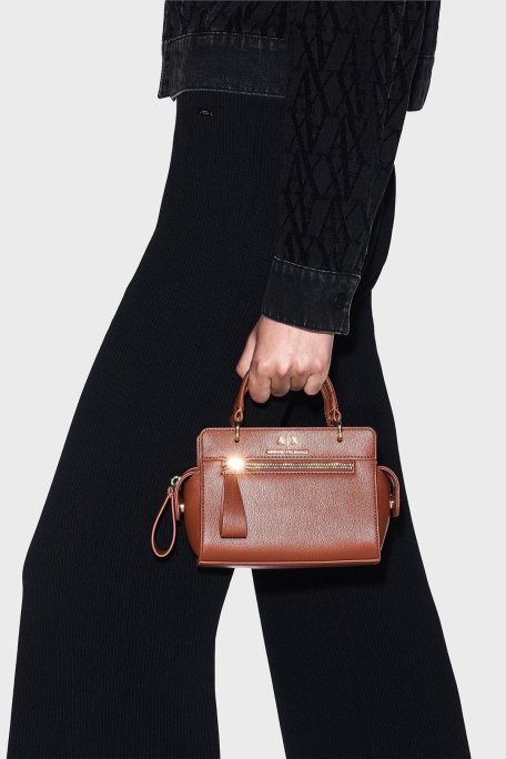 Armani Exchange Logolu Ayarlanabilir Askılı Mini Bayan Çanta XW001212 AF17117 U6048 TABA - Armani Exchange (1)