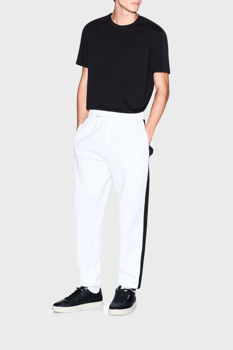 Armani Exchange Pamuklu Regular Fit Şerit Detaylı Bisiklet Yaka Erkek T Shirt XM001283 AF10361 UC001 SİYAH - Armani Exchange (1)