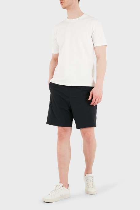Armani Exchange Regular Fit Normal Bel Erkek Şort XM002100 AF22572 UC001 SİYAH - Armani Exchange (1)