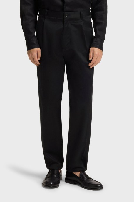 Boss Pamuklu Plise Detaylı Relaxed Fit Düz Paça Erkek Pantolon 50546925 001 SİYAH - Boss (1)