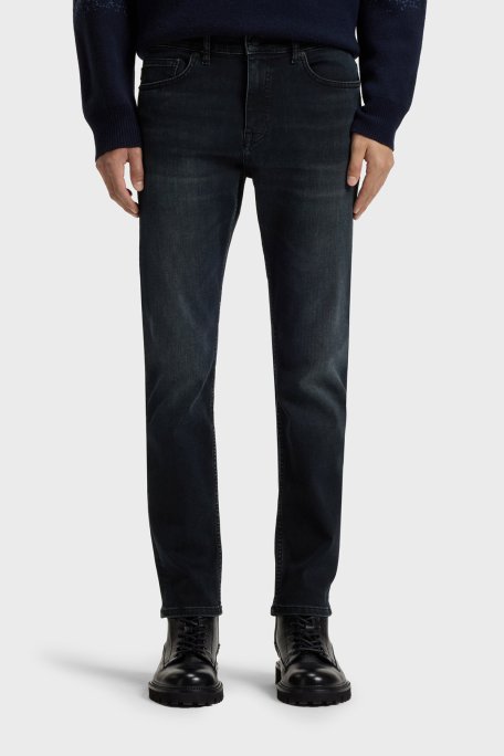 Boss Pamuklu Slim Fit Normal Bel Dar Paça Erkek Kot Pantolon 50549503 405 LACİVERT - Boss