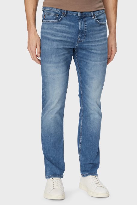 Boss Pamuklu Slim Fit Normal Bel Dar Paça Jeans Erkek Kot Pantolon 50556882 422 LACİVERT - Boss