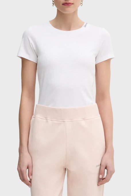 Calvin Klein % 100 Pamuk Regular Fit Bisiklet Yaka J20J225540YAA Bayan T Shirt J20J225540 YAA BEYAZ - Calvin Klein