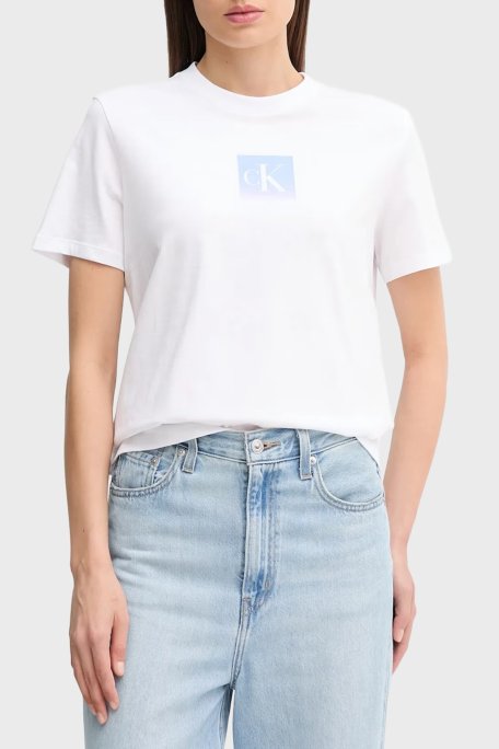 Calvin Klein % 100 Pamuk Regular Fit Bisiklet Yaka Logolu LV047C864GYAA Bayan T Shirt LV047C864G YAA BEYAZ - Calvin Klein