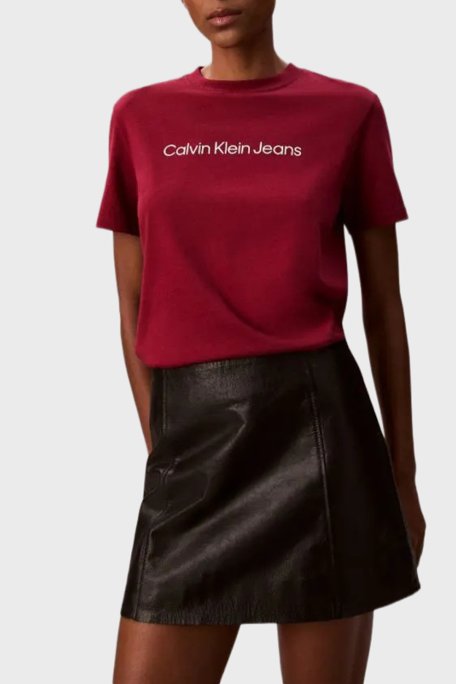 Calvin Klein % 100 Pamuk Regular Fit Bisiklet Yaka Logolu LV047C912GWFK Bayan T Shirt LV047C912G WFK BORDO - Calvin Klein