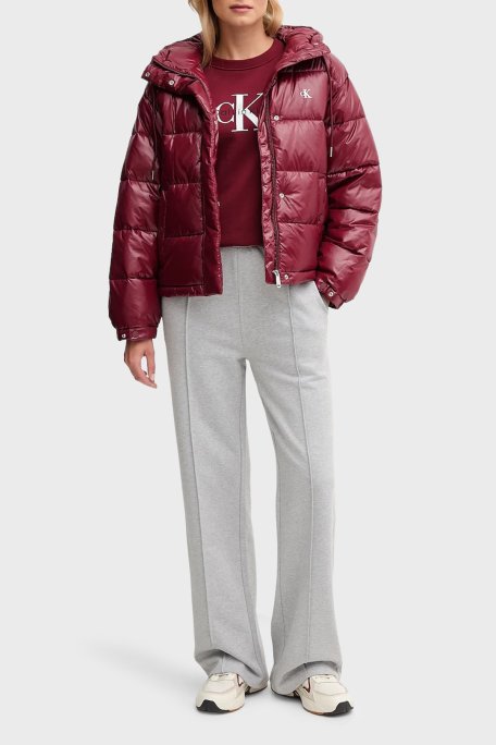 Calvin Klein Kapitoneli Loose Fit Kapüşonlu Parlak Şişme LV047D505GGEX Bayan Mont LV047D505G GEX KIRMIZI - Calvin Klein (1)