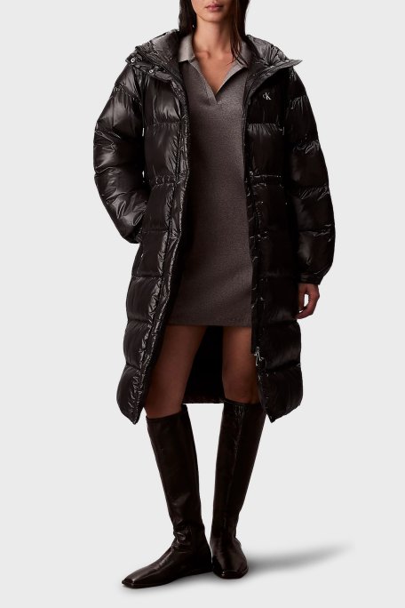 Calvin Klein Kapitoneli Relaxed Fit Kapüşonlu Uzun Şişme LV047D506GUB1 Bayan Mont LV047D506G UB1 SİYAH - Calvin Klein