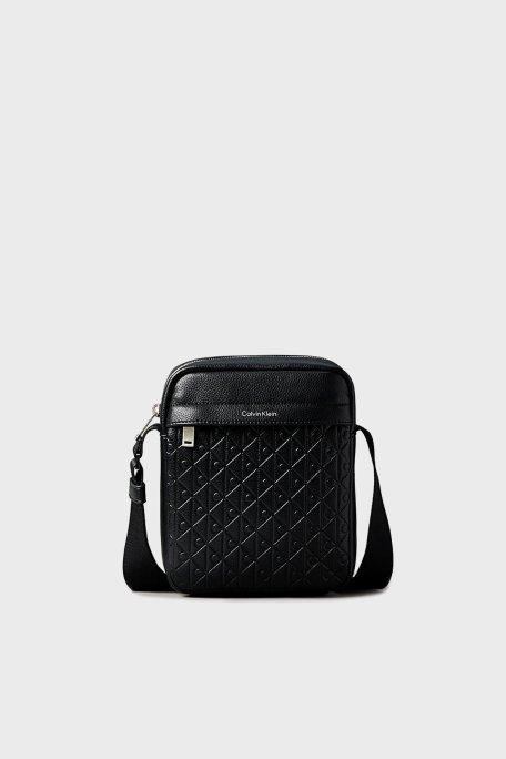 Calvin Klein Logolu Ayarlanabilir Askılı Erkek Çanta LV04D3204G UB1 SİYAH - Calvin Klein