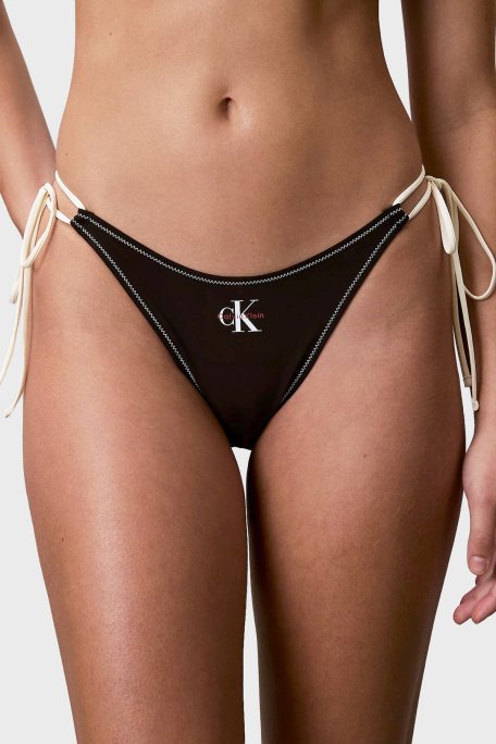 Calvin Klein Logolu Bağlama Detaylı LV00Q61215UB1 Bayan Bikini Altı LV00Q61215 UB1 SİYAH - Calvin Klein