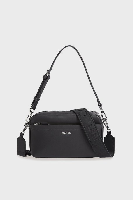 Calvin Klein Logolu Çıkarılabilir Askılı LV04F3094GUB1 Bayan Çanta LV04F3094G UB1 SİYAH - Calvin Klein