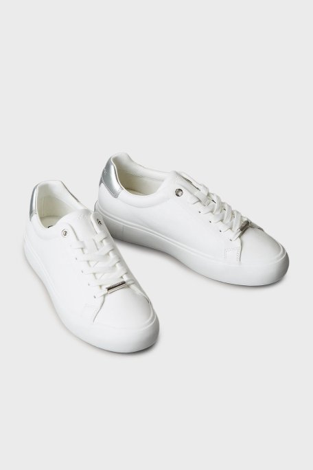 Calvin Klein Logolu Deri Sneaker HW0HW026780LC Bayan Ayakkabı HW0HW02678 0LC BEYAZ-GÜMÜŞ - Calvin Klein (1)