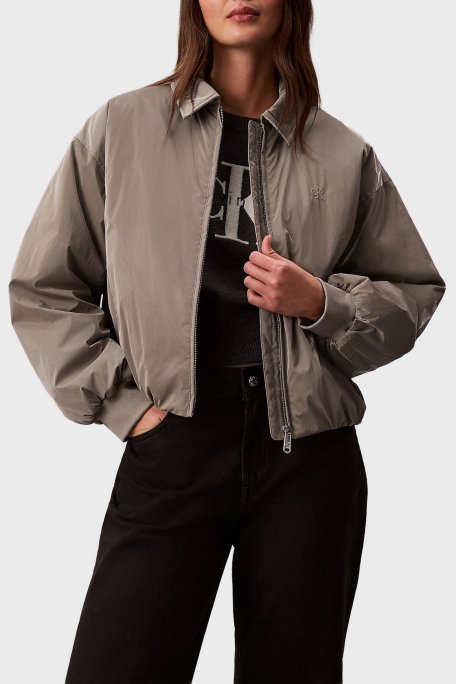 Calvin Klein Logolu Relaxed Fit Klasik Yaka Bomber LV047E508GVFU Bayan Ceket LV047E508G VFU VİZON - Calvin Klein