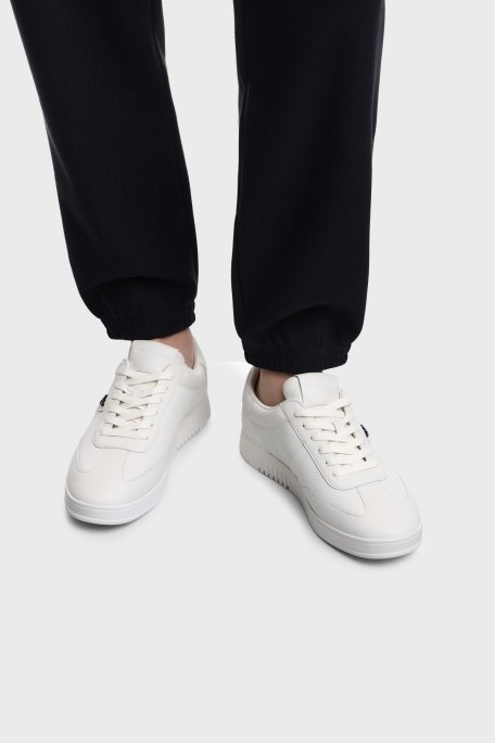 Emporio Armani % 100 Deri Logolu Sneaker Erkek Ayakkabı EM003062 AF20004 U0003 BEYAZ - Emporio Armani (1)