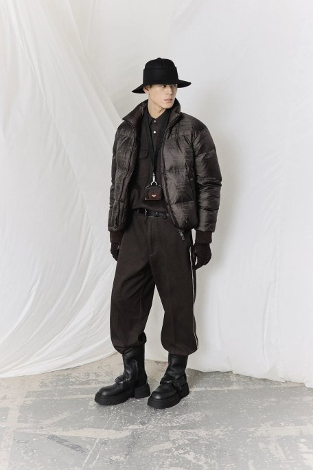 Emporio Armani Çift Taraflı Su ve Rüzgar Geçirmez Dik Yaka Regular Fit Erkek Mont 6R1B65 1NVSZ F556 HAKİ - Emporio Armani