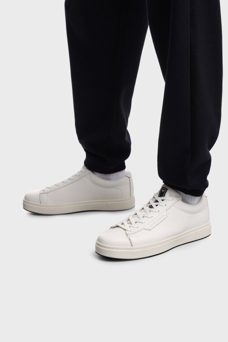Emporio Armani Deri Logolu Sneaker Erkek Ayakkabı EM005292 AF24320 U0003 BEYAZ - Emporio Armani (1)