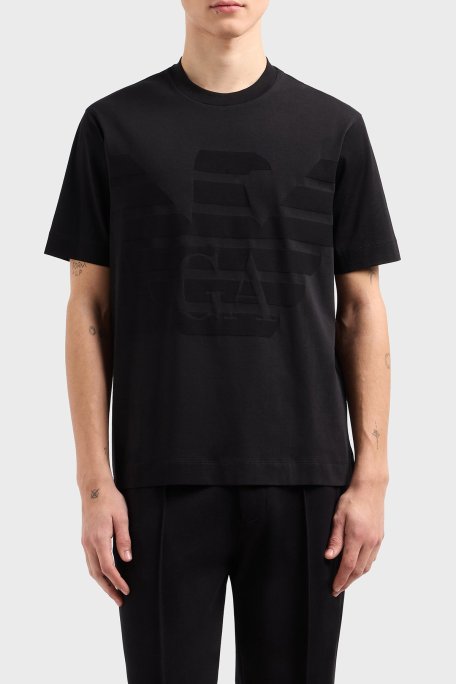 Emporio Armani Jakarlı Logo Baskılı % 100 Pamuk Regular Fit Sıfır Yaka Erkek T Shirt EM000943 AF10762 FC158 SİYAH - Emporio Armani