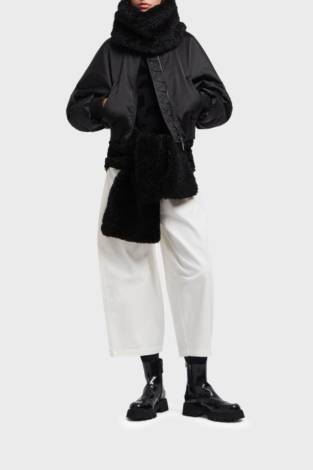 Emporio Armani Jakarlı Regular Fit Bisiklet Yaka Şönil Bayan Kazak EW002761 AF19924 FC008 SİYAH - Emporio Armani (1)