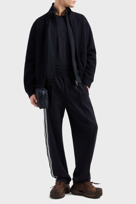 Emporio Armani Kabartmalı Logo % 100 Pamuk Regular Fit Bisiklet Yaka Erkek T Shirt EM001040 AF13669 UB118 LACİVERT - Emporio Armani (1)