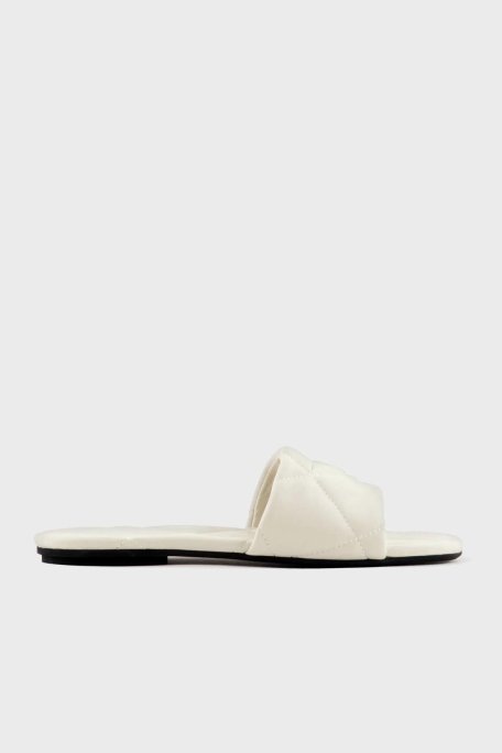 Emporio Armani Kapitone Düz Bayan Terlik X3P826 XF770 00395 BEYAZ - Emporio Armani