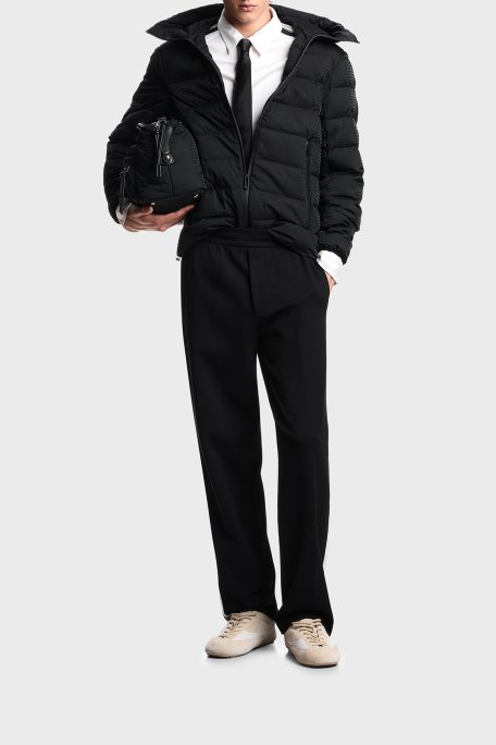 Emporio Armani Kapitoneli 4G Logolu Regular Fit Kapüşonlu Erkek Mont EM003043 AF15384 UC001 SİYAH - Emporio Armani (1)