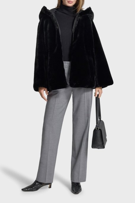 Emporio Armani Logo Nakışlı Çift Taraflı Comfort Fit Suni Kürklü Bayan Kaban EW001467 AF14618 UC001 SİYAH - Emporio Armani (1)