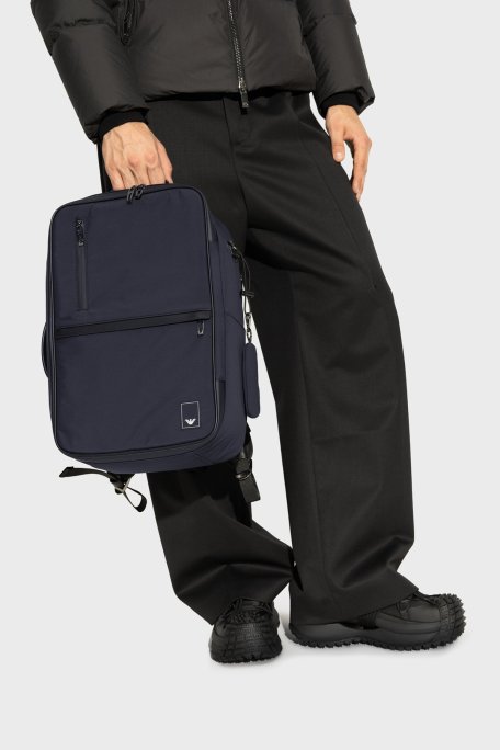 Emporio Armani Logolu Dolgulu Omuz Askılı Erkek Sırt Çantası EM001221 AF19588 UB118 LACİVERT - Emporio Armani (1)