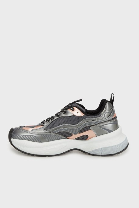 Emporio Armani Logolu Metalik Detaylı Kalın Taban Sneaker Bayan Ayakkabı EW003056 AF19766 M8254 Koyu Gri-Pembe - Emporio Armani (1)