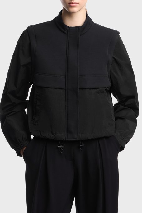 Emporio Armani Regular Fit Çıkarılabilir Kol Detaylı Bayan Mont EW003176 AF10002 UC001 SİYAH - Emporio Armani