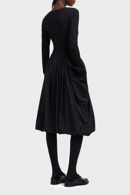 Emporio Armani Slim Fit Kayık Yaka Pileli Midi Boy Bayan Elbise EW002782 AF12303 UC001 SİYAH - Emporio Armani (1)