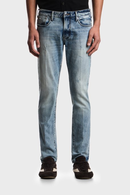 Emporio Armani Streç Pamuklu Slim Fit Düşük Bel Dar Paça Jeans Erkek Kot Pantolon EM000121 AF17485 MB002 LACİVERT - Emporio Armani