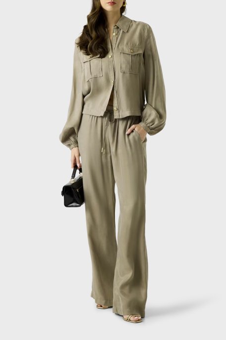 Guess Dalia Comfort Fit Klasik Yaka Uzun Balon Kollu W6GH22W1789 Bayan Gömlek W6GH22 W1789 G8CJ HAKİ - Guess (1)