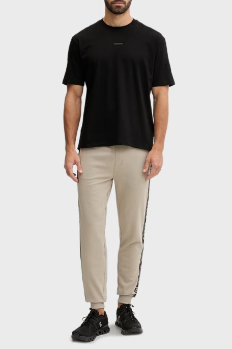 Guess Giano Pamuklu Regular Fit Logolu Bisiklet Yaka Z6RI16I3Z14 Erkek T Shirt Z6RI16 I3Z14 JBLK SİYAH - Guess (1)