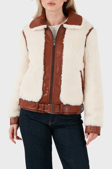 Guess Giordana Regular Fit Ceket Yaka Kemer Detaylı Suni Kürk W5BL71W3840F0D9 Bayan Mont W5BL71 W3840 F0D9 EKRU - Guess