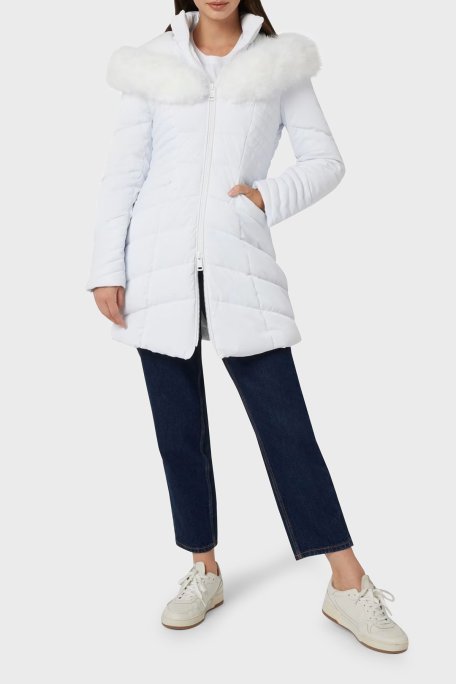 Guess New Oxana Regular Fit Fermuarlı Kapüşonlu Şişme W4BL61WGLZ0 Bayan Mont W4BL61 WGLZ0 G011 BEYAZ - Guess (1)