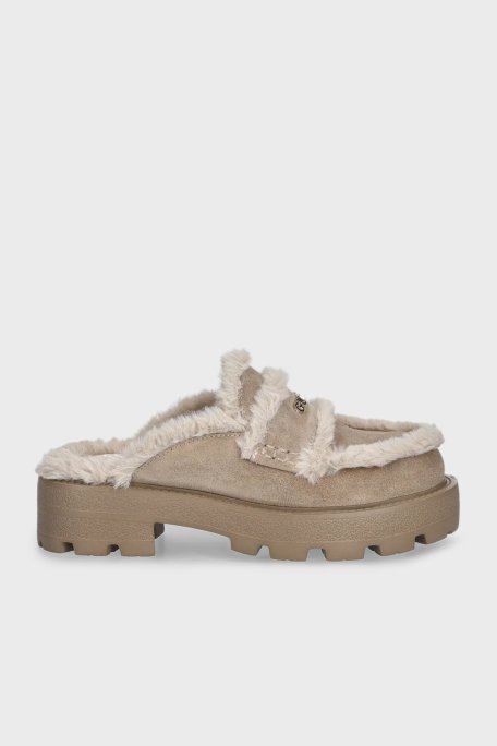 Guess Yaneta Hakiki Deri Karışımlı Yumuşak Tüylü FLFYATSUE06 Bayan Terlik FLFYAT SUE06 NATU VİZON - Guess