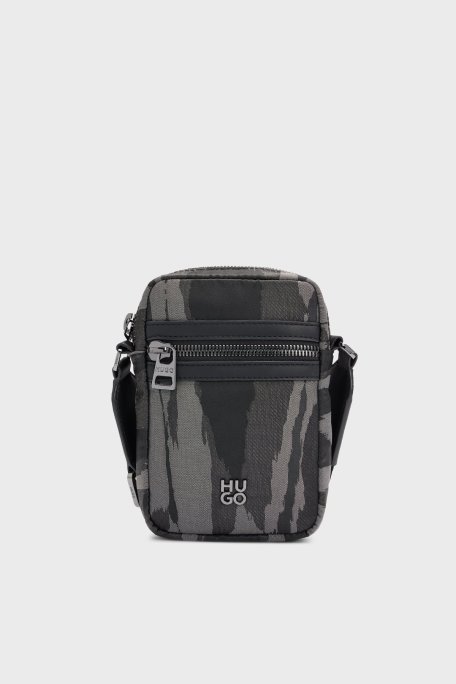 Hugo Desenli Ayarlanabilir Askılı Fermuarlı Erkek Çanta 50516745 001 SİYAH - Hugo