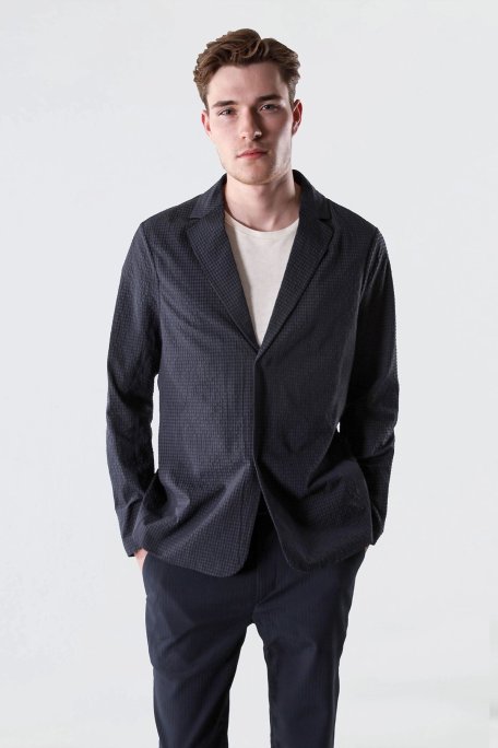 Isaora Dokuma Regular Fit Yırtmaçlı Apaş Yaka Blazer Erkek Ceket M24J7023 NAVY LACİVERT - Isaora