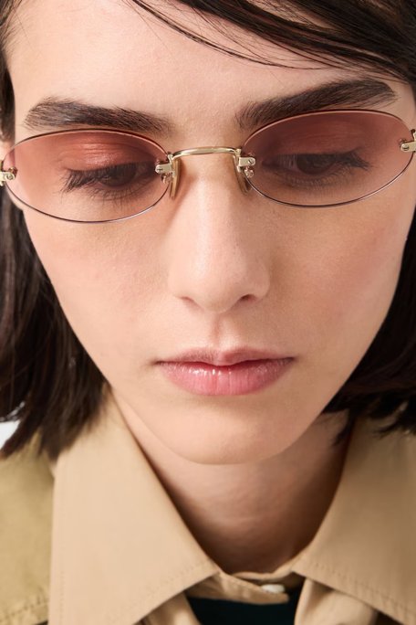 Miu Miu Logolu Güneş Bayan Gözlük 0MUA54S ZVN70O 51 Altın - Miu Miu (1)