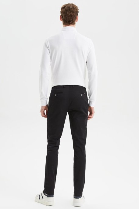 Nautica Streç Pamuklu Normal Bel Slim Fit Chino Erkek Pantolon P01000T 0TB SİYAH - Nautica (1)