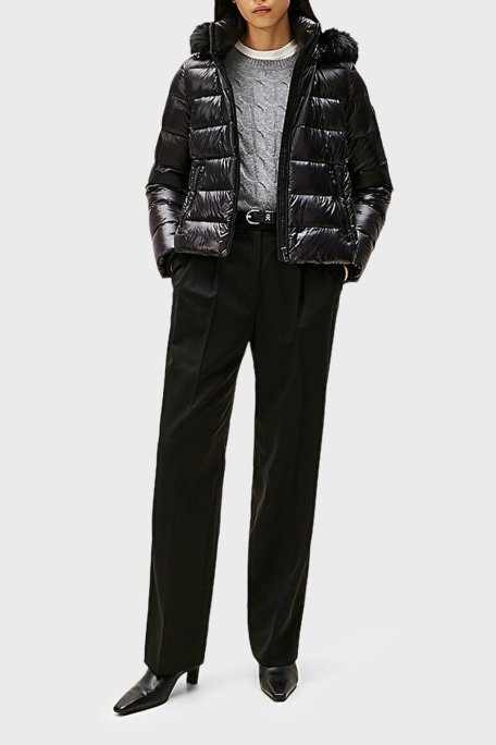 Tommy Hilfiger Kapitoneli Slim Fit Çıkarılabilir Kapüşonlu Su İtici Şişme Parlak Bayan Mont WW0WW47354 BDS SİYAH - Tommy Hilfiger (1)